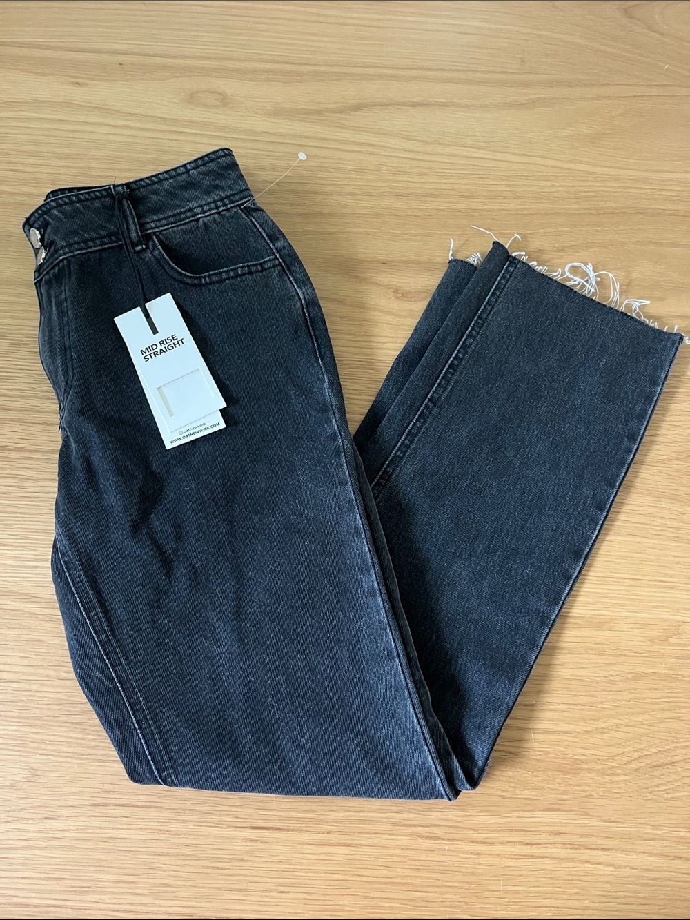 Mid-Rise Straight Black Women's Jeans OAT size 4/27 new with tags